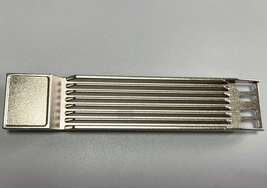 800G QSFP Optical Module Housing Accessories Zinc Alloy Die-casting